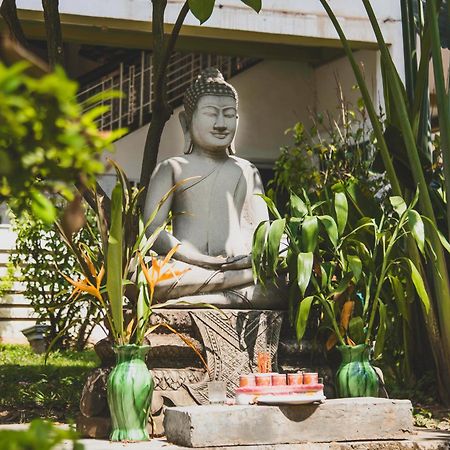 Cambodian Country Club Hotel Phnom Penh Luaran gambar