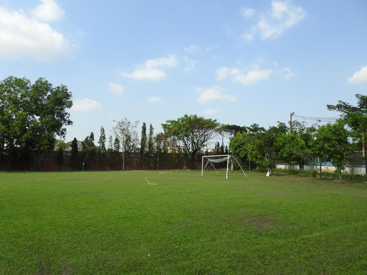 Cambodian Country Club Hotel Phnom Penh Luaran gambar