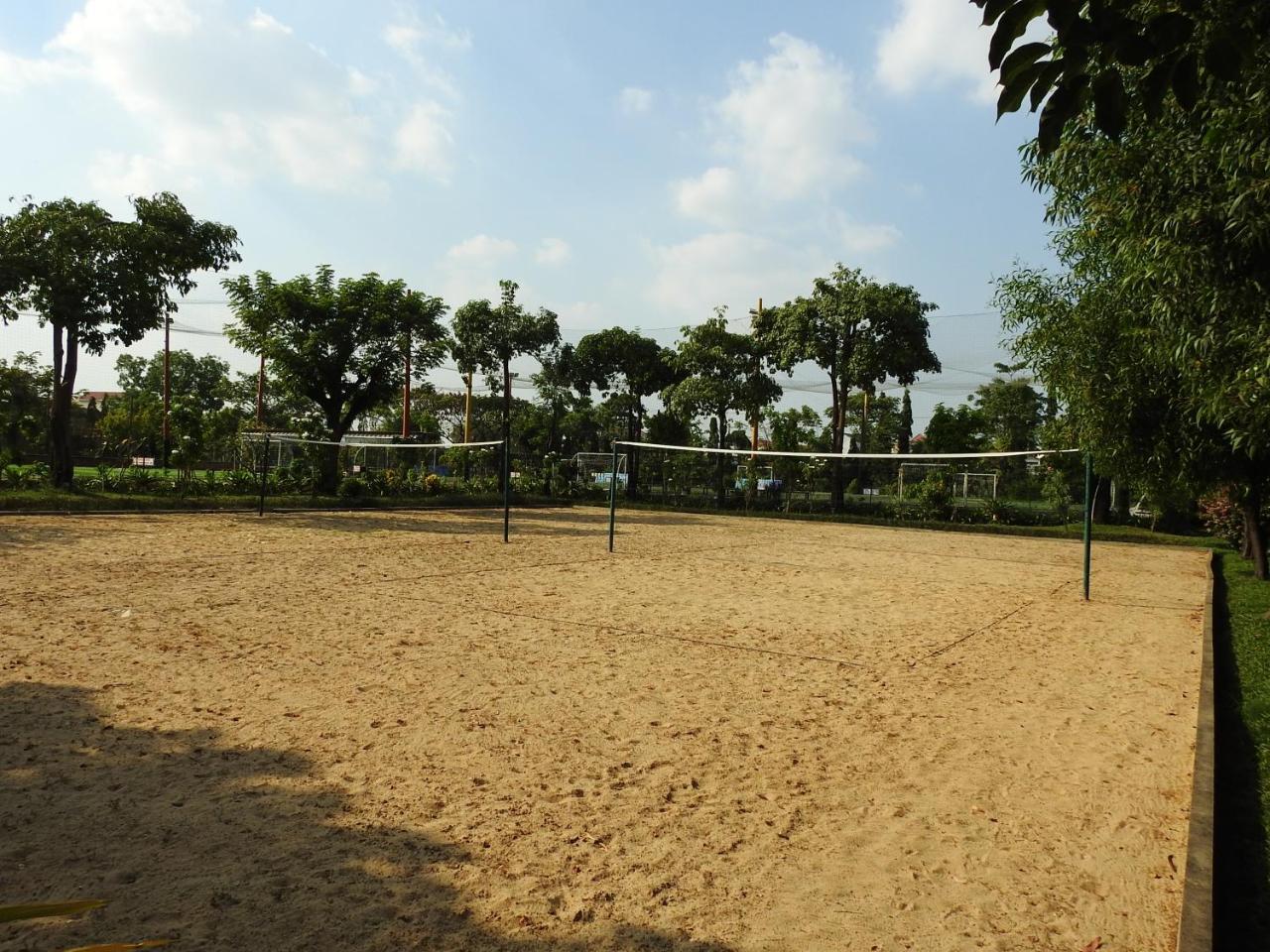Cambodian Country Club Hotel Phnom Penh Luaran gambar