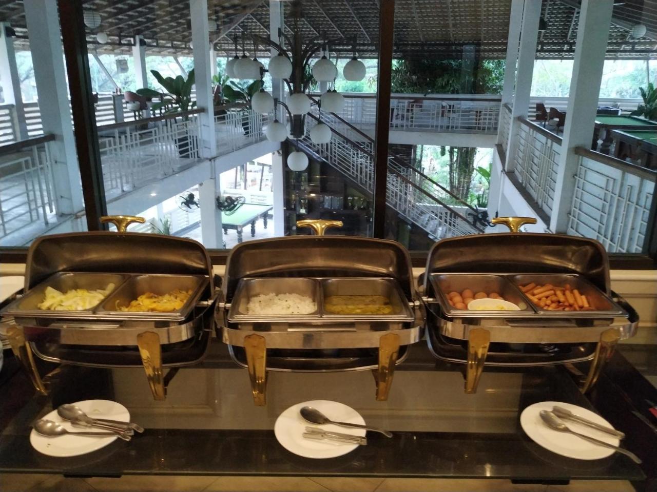 Cambodian Country Club Hotel Phnom Penh Luaran gambar